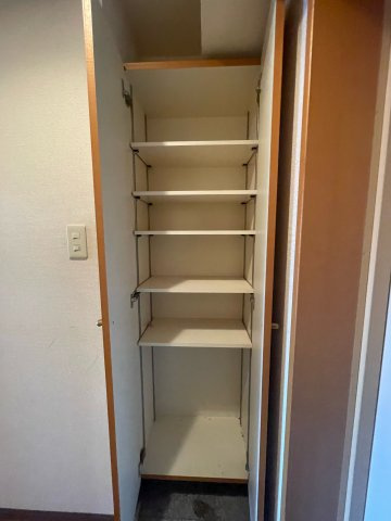 シンフォニーコートの収納