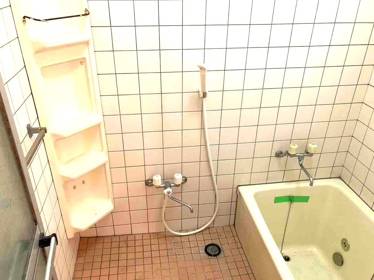 佐波郡玉村町藤川　中古戸建　＃平屋の浴室