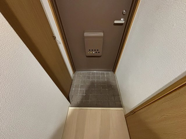 クレアール立花の玄関