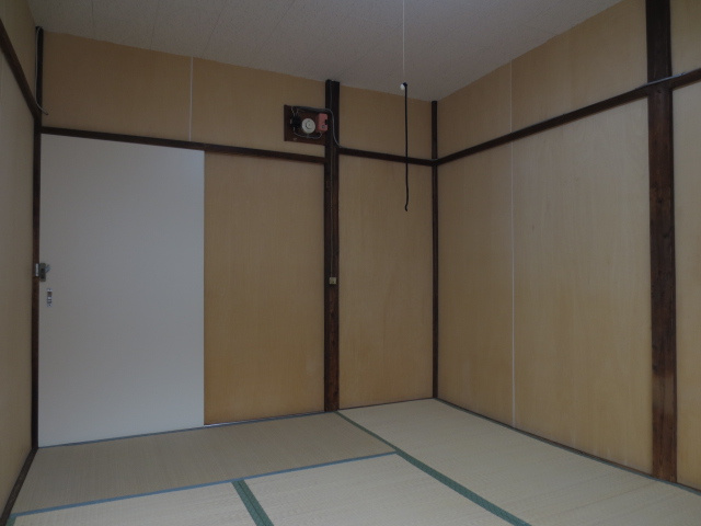 第一みどり荘の寝室