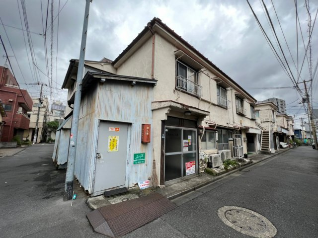 第一みどり荘の外観