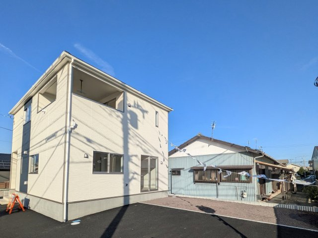 沼津市大塚第17　全１棟　１号棟