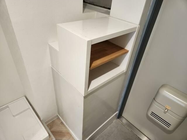 行徳マンションの玄関