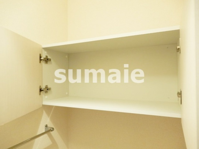 Ilsole土呂町の収納|トイレ上部にも収納あります。