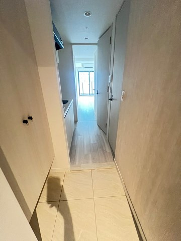 大阪市西淀川区野里２丁目の賃貸マンションの玄関|収納もある玄関です