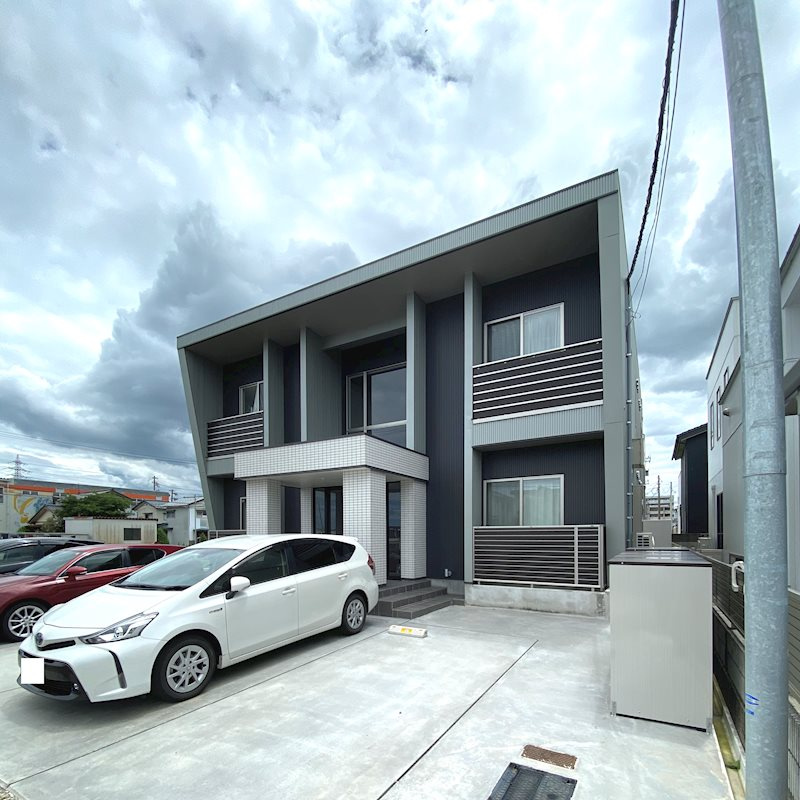 VILLA COURT CARROT11の外観