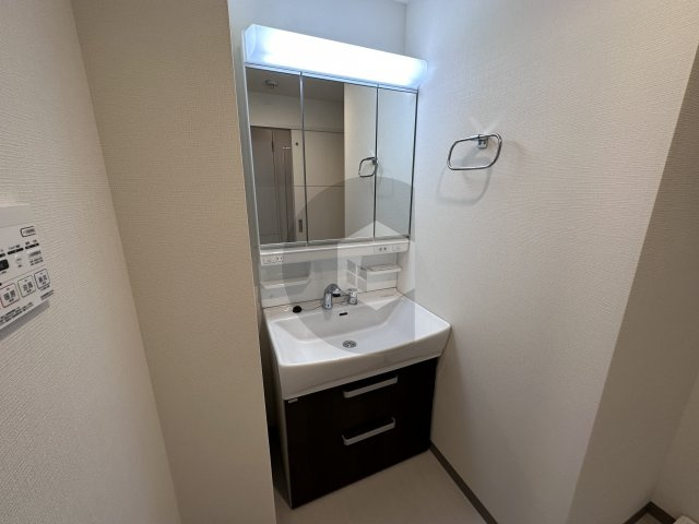Moolio新深江の独立洗面台