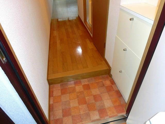 エクセル妙法寺の玄関