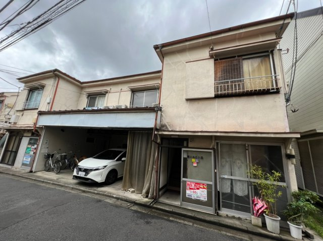第2みどり荘の外観