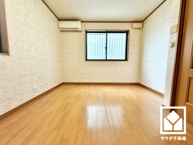 南区唐橋井園町の寝室