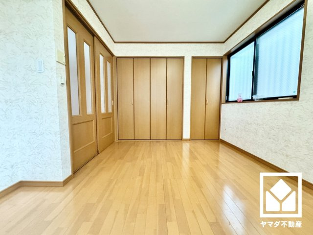 南区唐橋井園町の寝室