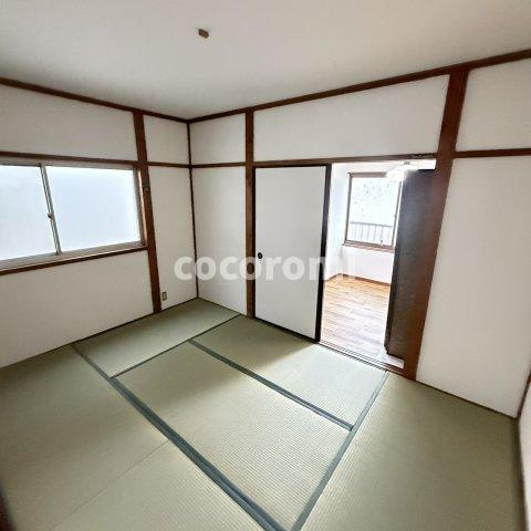 寝屋川市点野貸家の和室