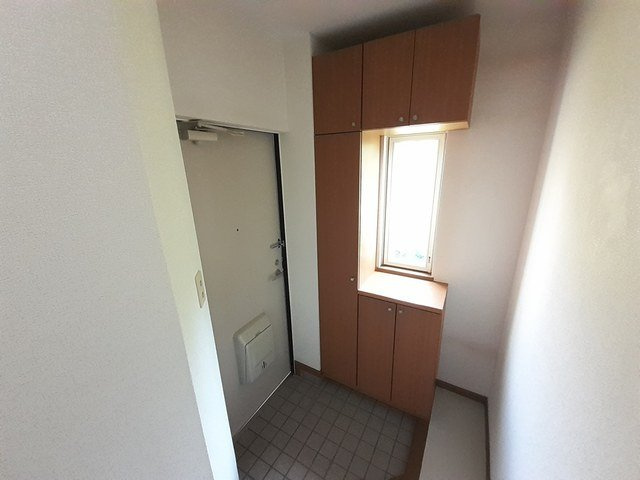 サンセールの玄関|収納もある玄関です