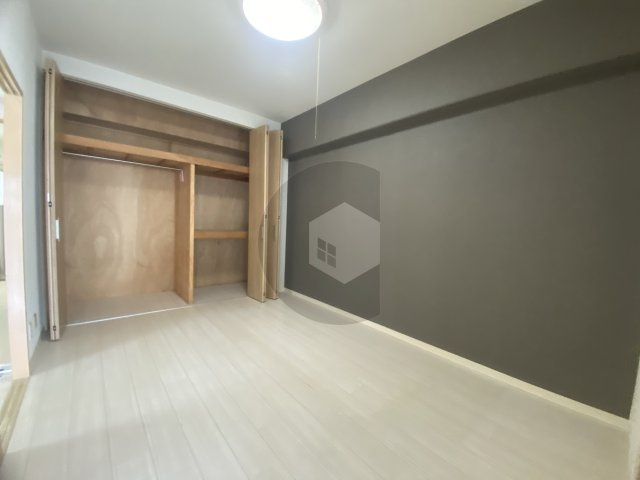 第2大原マンションの寝室