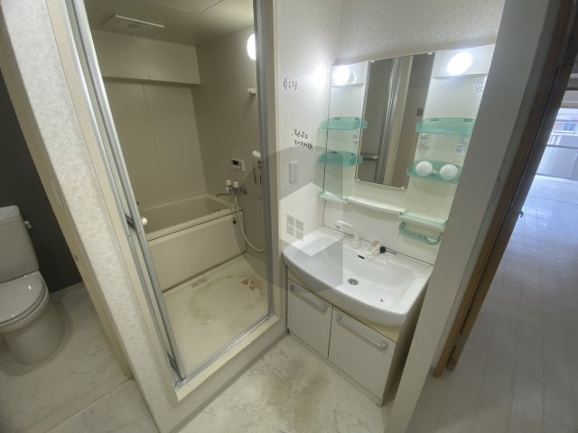 第2大原マンションの洗面所