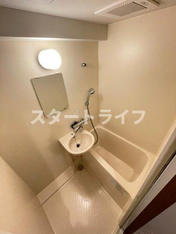 大阪市淀川区東三国２丁目の賃貸マンションの浴室