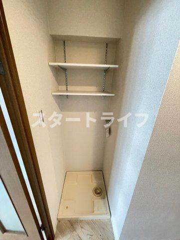 大阪市淀川区東三国２丁目の賃貸マンションの洗面所