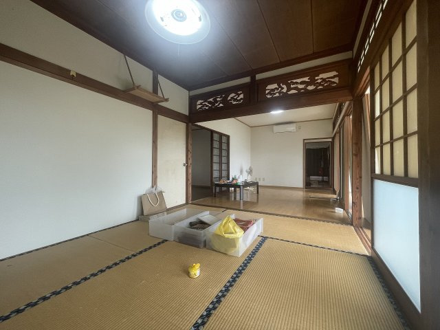 城間町一戸建の和室