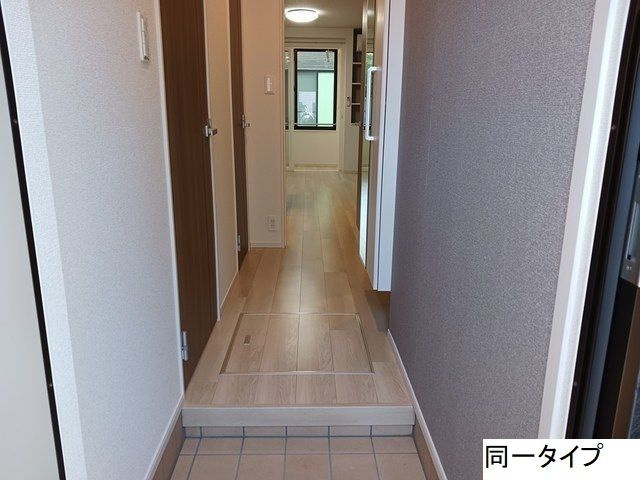 ルヴェ　ソン　ヴェールの玄関