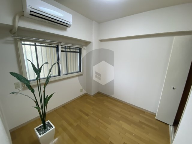 第5大原マンションの寝室