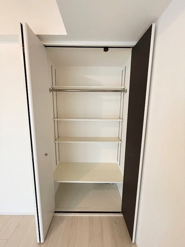 新品家具付きマンション新川3(KaGood東京)の収納