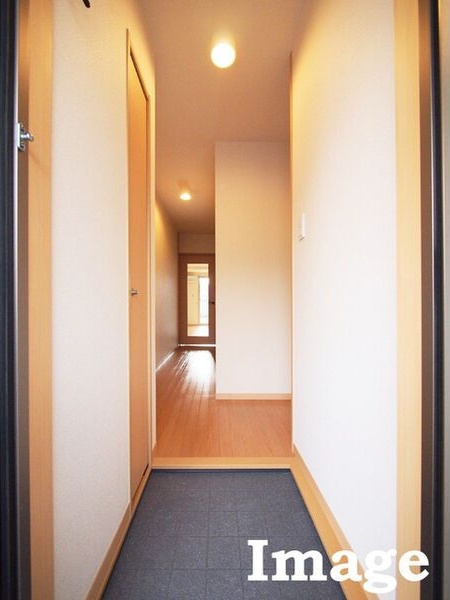 レジデンス桜山の玄関