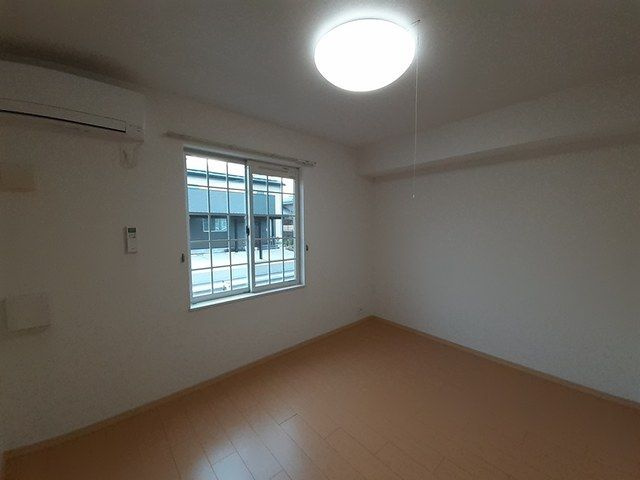 ポライトリ－　ＫⅡのその他