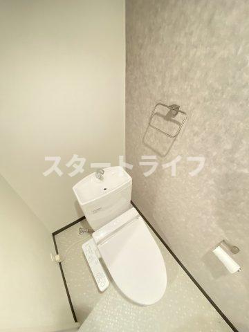 大阪市淀川区木川西４丁目の賃貸マンションのトイレ