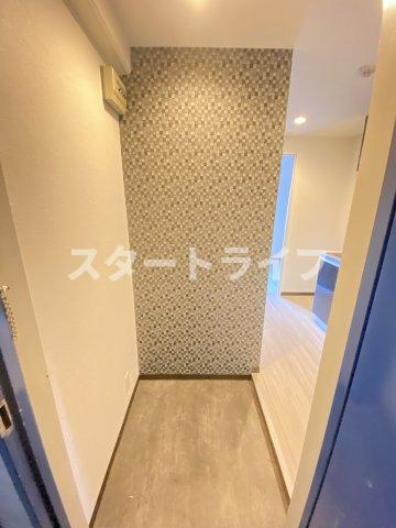 大阪市淀川区木川西４丁目の賃貸マンションの玄関