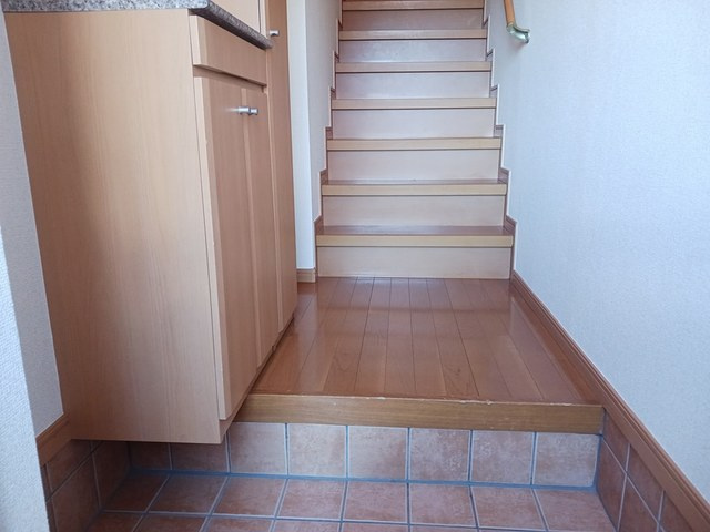 シャトーグラース壱番館の玄関