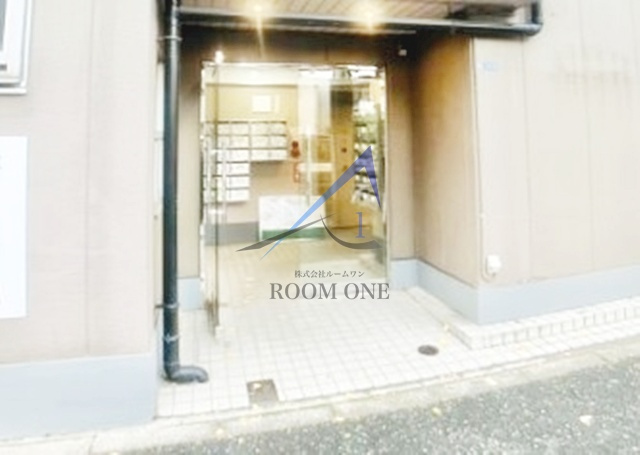 ＩＳＭ　ＨＩＧＡＳＨＩＭＵＫＯＪＩＭＡのエントランス|エントランスです。