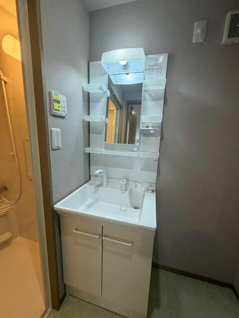 センターパーク本木西町の洗面所