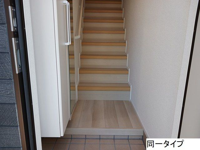 ルヴェ　ソン　ヴェールの玄関