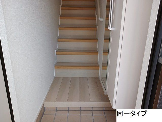 ルヴェ　ソン　ヴェールの玄関