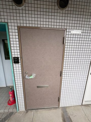 パーク・ヴェール新森の玄関