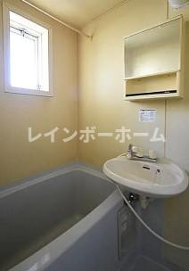 ヒルパールの浴室