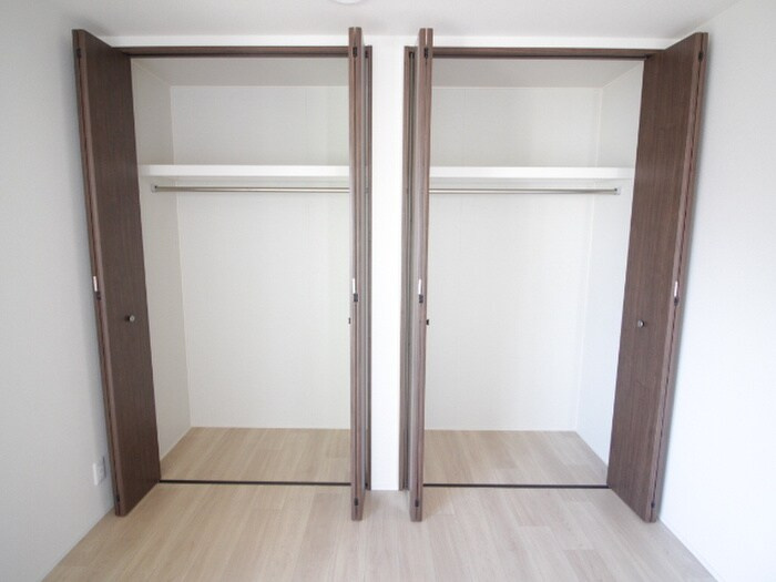 エルメゾン南うぐいす台の収納