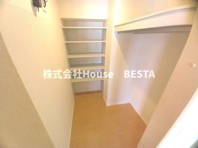 パラッツォロッサの収納