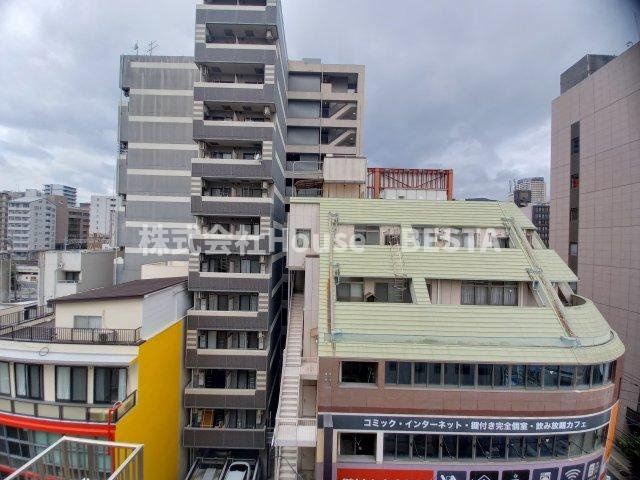 パラッツォロッサの外観