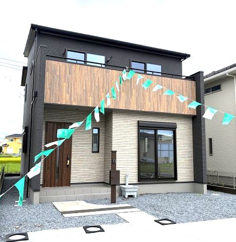 ワイウッドコート前橋市箱田町第8期　3号棟