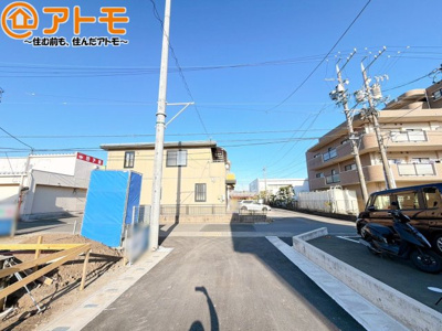 【前面道路含む現地写真】 | 葵区瀬名中央4丁目　新築戸建　C区画