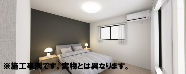 リーブルガーデン高松市国分寺町国分第一◇2026年度補助金対象の長期優良住宅です！の玄関|主寝室完成予想図
ベッドを置いても圧迫感が出にくく、休むための空間として落ち着きやすい広い主寝室が魅力的なお家です。将来のワークスペースや趣味コーナーなど、用途変更がしやすいメリットもあります。