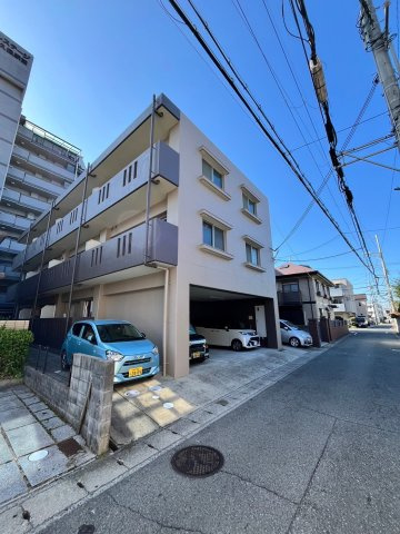 グランシャリオⅢの外観