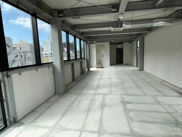 世田谷区瀬田１丁目の店舗事務所の内装