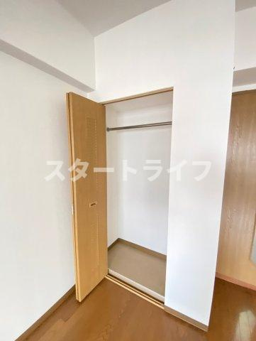 大阪市東淀川区東中島１丁目の賃貸マンションの収納