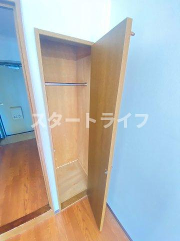 大阪市東淀川区東中島１丁目の賃貸マンションの収納