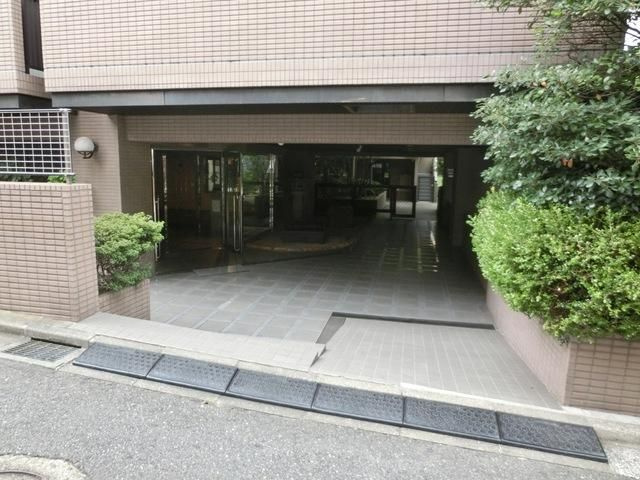 セントヒルズ神楽坂のエントランス