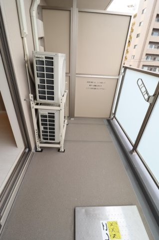 TWIN TOWERS AZUKIのバルコニー