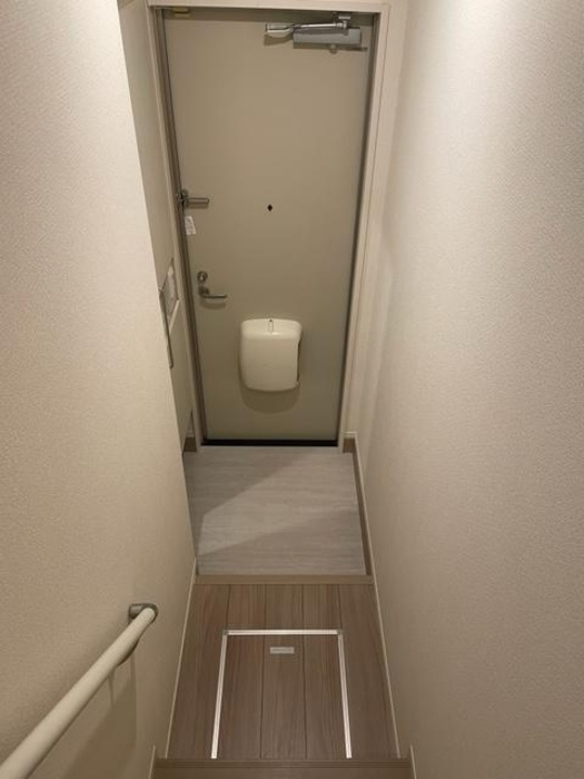 カーサ・フィオーレ中庄の玄関