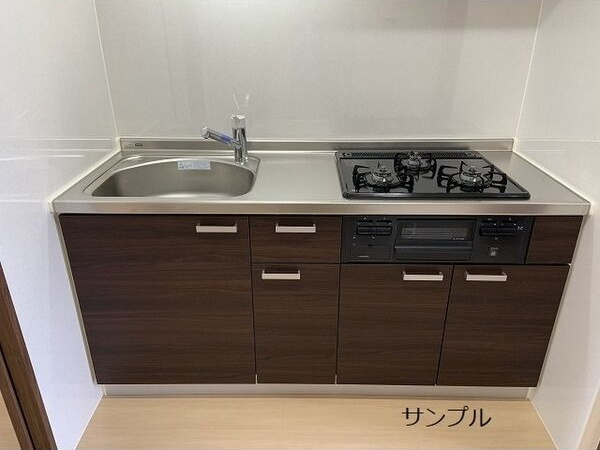 グラン・プラス　　レーヴのキッチン